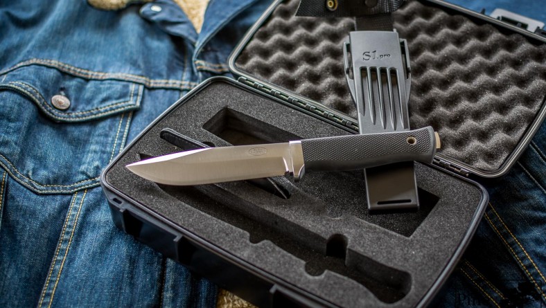 Review: Fallkniven Professional Survial Knives Series: S1 Pro